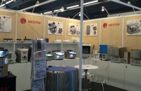 Mestra en DENTAL FORUM París 2018